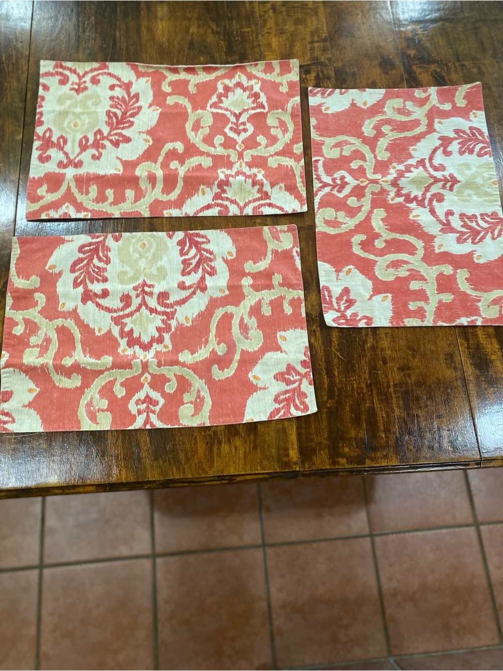 Pottery Barn Ikat Set of 3 Placemats Coral and Cream Casual Formal Linen Blend